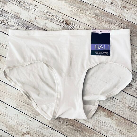 NWT Bali M/6 White fits your curves hipster full coverage Super Stretchy panties - Picture 1 of 11